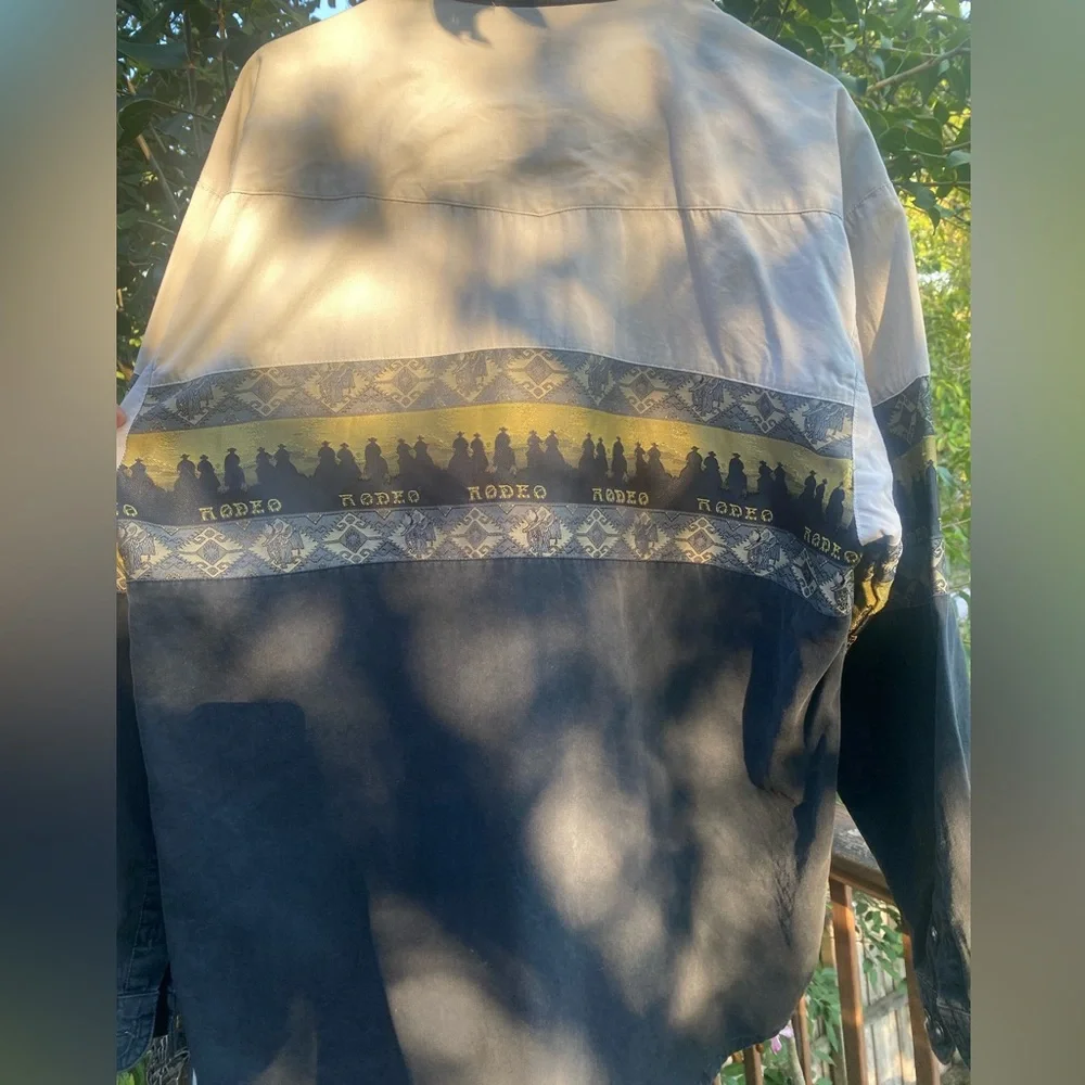 Vintage Rodeo Button-Up Shirt - Picture 5 of 5
